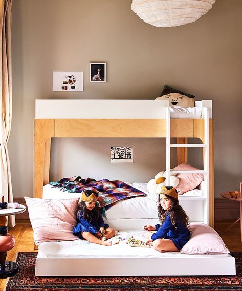 Happy National Siblings Day ❤️ Our Perch bunk bed is perfect for shared spaces and endless memories. Make every night a slumber party! Made… | Instagram Footprint Leaves, Twin Full Bunk Bed, Trundle Mattress, White Bunk Beds, Twin Bunk Bed, Top Bunk, Full Bunk Beds, Bed Dimensions, Twin Bunk Beds