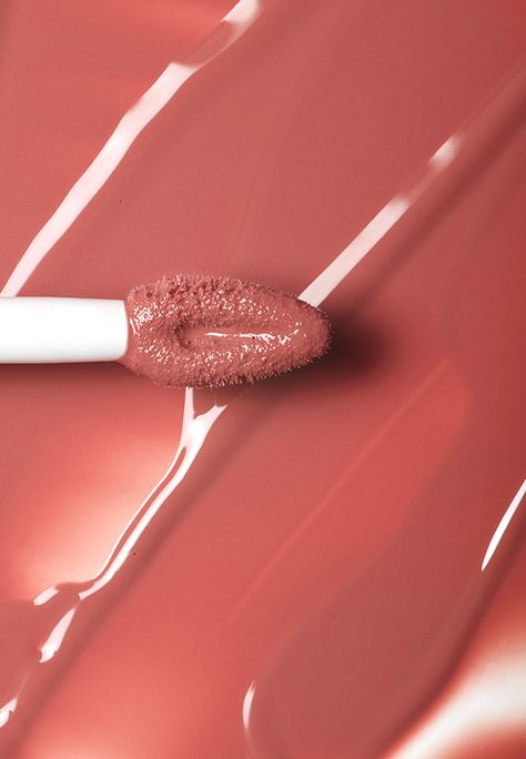 3ina THE LIP GLOSS - Lipgloss - 503 nude Lip Gloss Branding, Lipgloss Branding, Lip Product Photography, Lip Gloss Photography, Lip Gloss Photoshoot Ideas, Rainbow Photography Nature, Vegan Photography, Lipstick Photography, Lipstick Texture