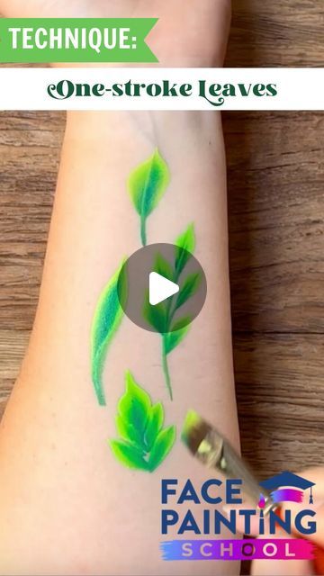 Int'l Face Painting School on Instagram: "🌿 Now you’ve brushed up your skills with flowers, it’s time to give some attention to your leaves! 🌱   Just like a bouquet isn’t complete without the greenery, your floral art needs some embellishment, and leaves are a great way to do it! 💐  In this tutorial, **@wies_facepainting** shows how to use one simple stroke (that you’re likely already familiar with) to create 4 different types of leaves!! Use these leaves to add variety to your floral compositions so they can be organic and wild, like real nature. 🌿🌱  Are you excited by the progress you’ve been making this month on your flowers as you following along with our tutorials and participate in our Open Group challenge on FB? We are too! **Good instruction makes a world of difference in our Leaves Face Paint, Floral Face Paint, Different Types Of Leaves, Types Of Leaves, Face Paint Brushes, Paint Makeup, Painting School, Face Paint Makeup, Real Nature