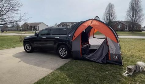 If you are considering Jeep Grand Cherokee Camping, the list of camping gears and accessories needed can be a little overwhelming for Off-Grid SUV Camping Jeep Camping Setup, Jeep Cherokee Interior, Suv Camping Tent, Jeep Tent, Jeep Cherokee Accessories, Jeep Grand Cherokee Aesthetic, Jeep Grand Cherokee Accessories, 2024 Jeep Grand Cherokee, Adventure Jeep