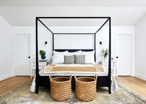 Poster Bed Bedroom Ideas, Black 4 Poster Bed, Poster Bed Bedroom, Black Four Poster Bed, 4 Poster Bedroom, Bed Bedroom Ideas, 4 Poster Bed, 4 Poster Beds, White End Tables