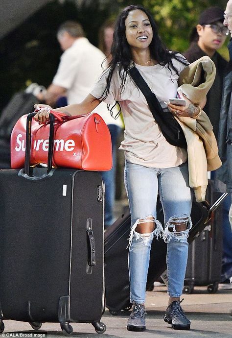 Karrueche Tran Style, Airport Outfit Comfy, Trans Outfit, Karrueche Tran, Lax Airport, Stylish Name, Chill Fits, Chill Outfits, Copyright Infringement