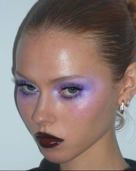 Editorial Purple Makeup, Aesthetic Purple Outfits, Runway Makeup Looks, Vibrant Makeup, Purple Makeup, Runway Makeup, Ethereal Makeup, Unique Makeup, Dope Makeup