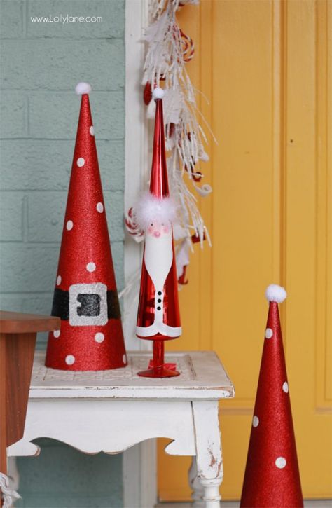 Decorating A Tree, Santa Decor, Diy Christmas Decorations For Home, Santa Christmas Tree, Christmas Cones, Christmas Tree Decorating, Santa Crafts, Cone Christmas Trees, Merry Christmas Vintage