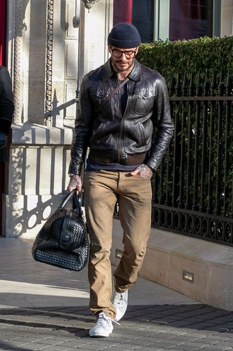 David Beckham Style, Stylish Leather Jacket, Custom Leather Jackets, Best Leather Jackets, Best Dressed Man, Leather Jacket Style, Leather Jacket Outfits, Brown Leather Jacket, David Beckham