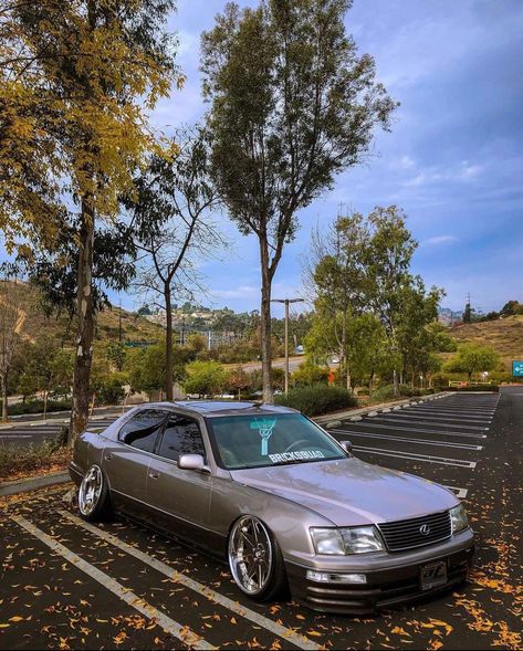 @ucf.file on Instagram: “🧱 @chris.ls400 #bippu #celsior #static #ls400#jdm #lowered#leonhardirittwaffe#1uz #lexus #vip #lowered…” Old Lexus Cars, Lexus Modified, Lexus Ls400 Vip, Old Lexus, Lexus 1990, Lexus 400, Lexus F Sport, Kanye West Wallpaper, Lexus Ls400