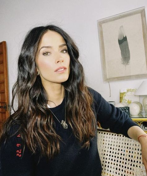 Abigail Spencer Hair, Photo Hair, Abigail Spencer, Olive Style, Black Hair Balayage, Long Cut, Glamour Makeup, November 9, Mid Length Hair