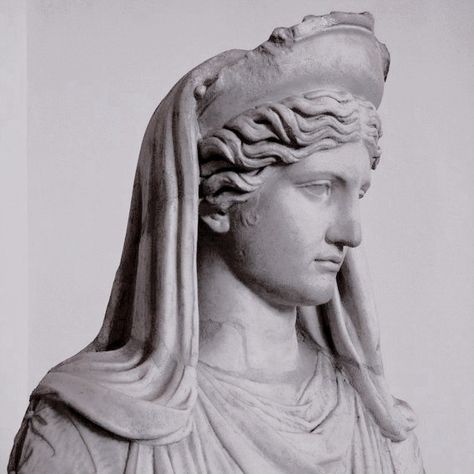 Hera Goddess, Ancient Greek Sculpture, Classic Sculpture, Greek Statues, Ancient Greek Art, Roman Gods, Ancient Statues, Roman Sculpture, Bust Sculpture