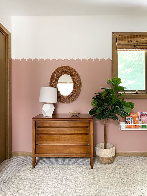 Create this darling Pink Scalloped Wall in a little girls room Vintage Pink Girls Bedroom, Mid Century Modern Nursery Girl, Mid Century Modern Girls Room, Mauve Walls Bedroom, Mcm Kids Room, Mid Century Modern Kids Bedroom, Mauve Toddler Girl Room, Mid Century Nursery Girl, Mauve Girls Bedroom