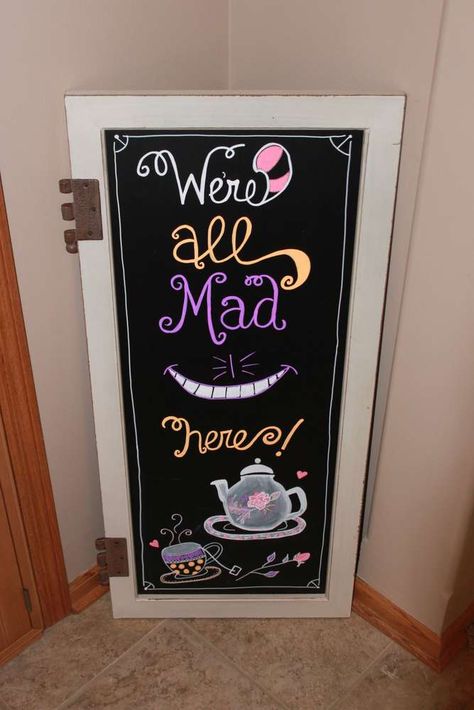 Alice in Wonderland birthday party decoration! Wonderland Sweet 16, Alice Tea Party, Alice In Wonderland Wedding, Mad Hatter Party, Alice In Wonderland Birthday, Alice In Wonderland Theme, Alice In Wonderland Tea Party, Disney Birthday, Alice In Wonderland Party