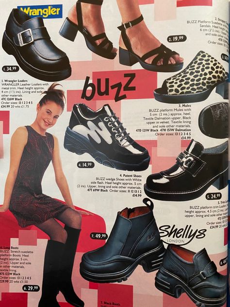 90s Magazine Ads, 90s Magazine Fashion, 90s Teen Fashion, 90s Magazine, 2000s Magazines, 90s Inspired Outfits, Early 2000s Fashion, Magazine Fashion, Book Clothes