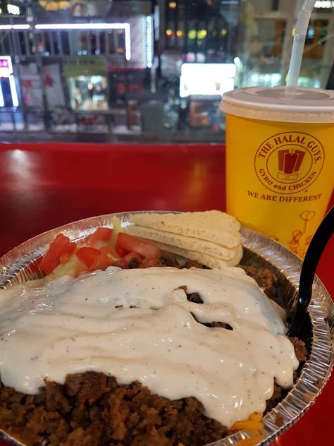 Halal Guys at Itaewon Halal Guys, The Halal Guys, Freshman College, Seoul Korea, Korea Travel, Ice Cream, Cheese