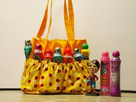 Bingo Bags, Bingo Bag, Bingo Dauber, Bingo Night, Bug Print, Tote Organization, Fabric Boxes, Bag Organizer, Bag Design