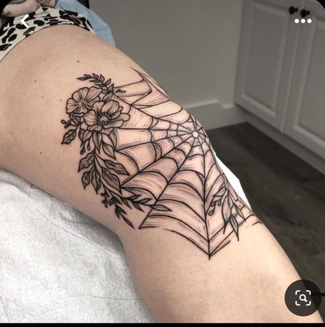 Spooky Leg Sleeve Tattoo, Women’s Knee Tattoo Ideas, Spooky Shin Tattoo, Leg Crease Tattoo, Feminine Spooky Tattoos, Spooky Leg Sleeve, Cobweb Knee Tattoo, Spooky Hand Tattoos For Women, Witch Theme Tattoo