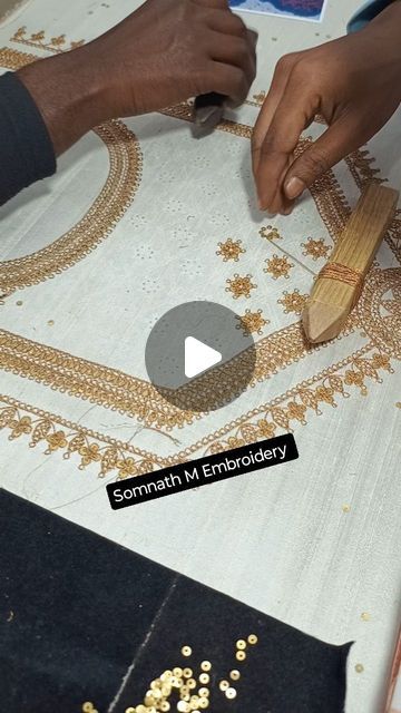 Marori Work, M Embroidery, Dupatta Embroidery, Dori Embroidery, Dori Work, February 9, Fashion Sewing, Design Working, Hand Embroidered