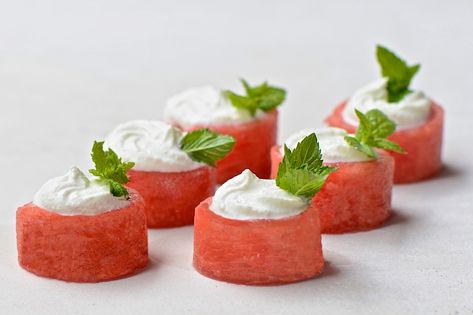 Watermelon Appetizer, Feta Bites, Watermelon Cocktail, Watermelon And Feta, Whipped Feta, Small Meals, Food Experiences, Milk Recipes, Party Snacks