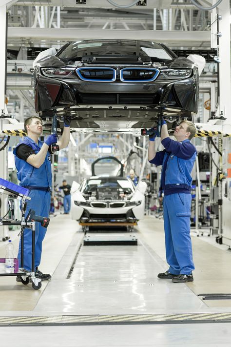 an inside look at BMW and MINI's worldwide production facilities I8 Bmw, Car Alignment, Factory Photography, Car Max, Aviation Technology, Interior Design Sketch, Manufacturing Factory, Automotive Engineering, Car Decorations