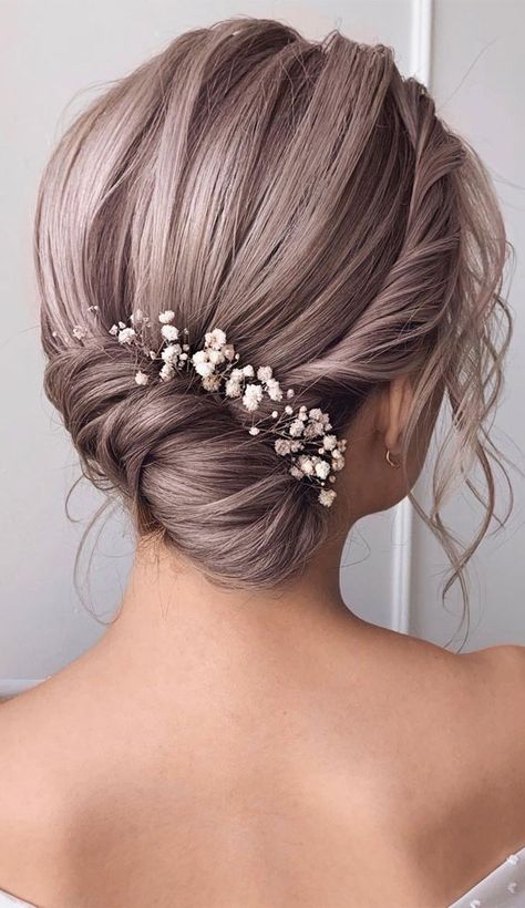 Low Side Bun Wedding Hair Messy Loose Updo, Matric Dance Hairstyles, Whimsical Hairstyles, Trendy Updo Hairstyles, Side Bun Wedding, Medium Dark Hair, Medium Hair Up, Updo Bridal, Wedding Hairstyle Ideas