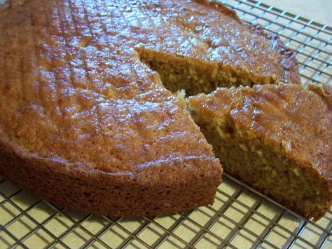 Cantaloupe Bread  ::    2 cups cantaloupe, seeded and pureed (about half a large cantaloupe) 3 eggs  1 cup vegetable oil 2 cups white sugar  1 tablespoon vanilla  3 cups all-purpose flour 1 teaspoon baking soda  3/4 teaspoon baking powder  1 teaspoon salt 2 teaspoons ground cinnamon 1/2 teaspoon ground ginger Cantaloupe Bread, Pistolettes Recipe, Cantaloupe Recipes, 3 Eggs, Bread Recipes Sweet, Dessert Bread, Ground Ginger, Ground Cinnamon, Fruit Recipes