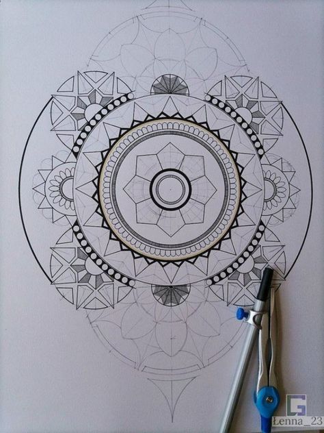 How to Draw Easy Modern Mandala Pattern Design: 40 Ideas Mandala Pattern Design, Circular Designs, Tattoos Infinity, Tattoos Mandala, Mandala Doodle, Draw Easy, Tattoos Geometric, Sacred Geometry Art, Geometric Mandala