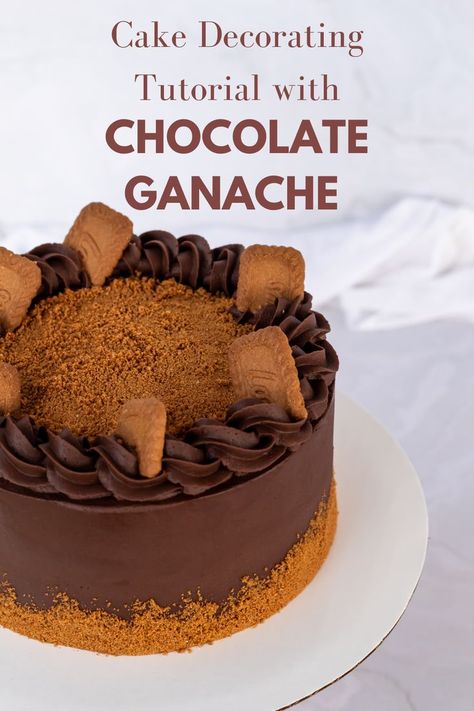 Here is a very simple cake for all the chocolate lovers out there. The cake is covered in delicious chocolate ganache and decorated with some biscoff cookies. Chocolate Decorado, Decorating A Cake, Biscoff Cake, Cake With Chocolate Ganache, Whipped Ganache, Biscoff Cookies, Cookie Butter, Simple Cake, Chocolate Drip