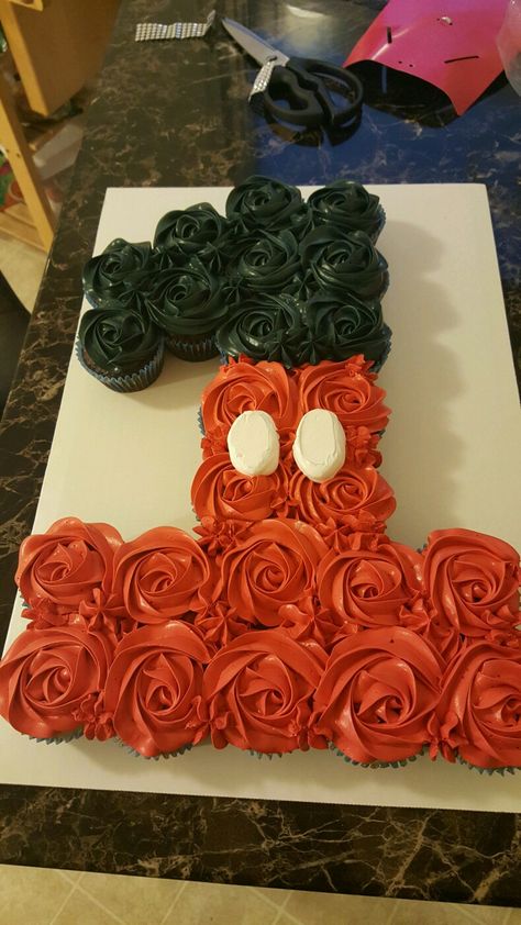 #1 mickey pull apart cupcake cake Mickey Mouse Cupcake Cake, Cake Mickey Mouse, Mickey Mouse Cupcake, Mickey Cupcakes, Mickey Mouse Birthday Theme, Pull Apart Cupcake, Mickey 1st Birthdays, Mickey Mouse Birthday Cake, Mickey Mouse Bday