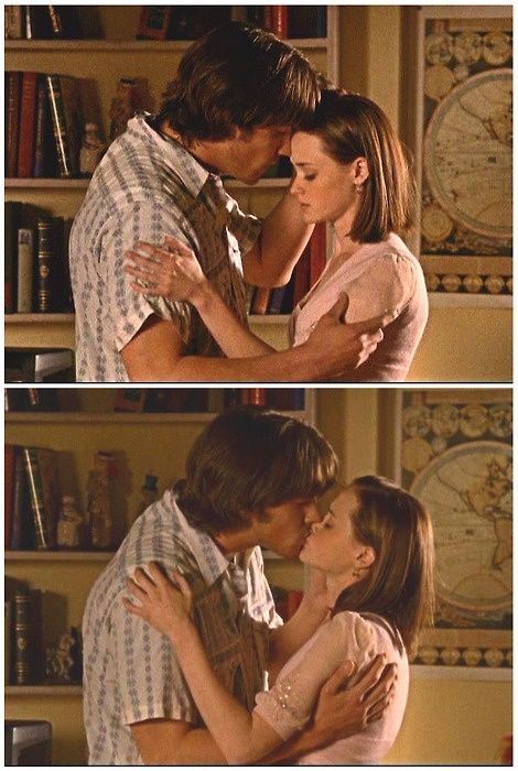 Best scene from the whole series:) rory and dean should have always been together! Alexis Bledel And Jared Padalecki, Jared Padalecki And Alexis Bledel, Rory And Dean Cheating, Dean And Rory Sleep Together, Rory And Dean Season 4, Gilmore Girls Rory And Dean, Rory And Dean, Gilmore Girls Dean, Dean Forester