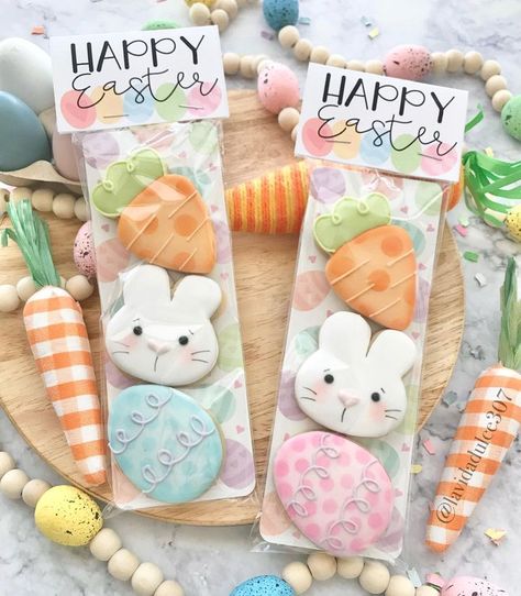 LaVidaDulce💕 (@lavidadulce307) | Instagram Personalized Easter Cookies, Mini Easter Cookies, Easter Cookies Decorated, Easter Sugar Cookies Decorated, Easter Egg Sugar Cookies, Easter Treat Box, Carrot Cookies, Easter Egg Cookies, Cute Christmas Cookies