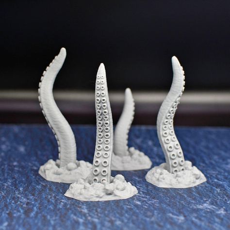 🌟 🌟 🌟 🌟 🌟 5 star review from Clark Shedden: Exactly what I wanted. The pieces are beautiful and fit in perfectly with my setting. The tentacles were easy to paint and they look great Link in bio Dnd 3d Print Ideas, Dnd Figures, Dnd Terrain, Miniature Terrain, Wargaming Table, Dnd Minis, Dragon Miniatures, Miniature Set, Dnd Monsters