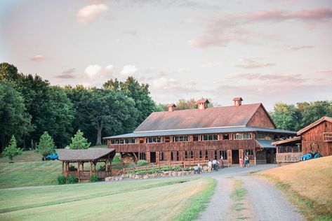 Wedding Locations Outdoor, Pittsburgh Wedding Venues, Winter Wedding Venues, Wedding Venues Pennsylvania, Rustic Wedding Seating, Rustic Wedding Showers, Pa Wedding Venues, Rustic Farm Wedding, Rustic Wedding Diy