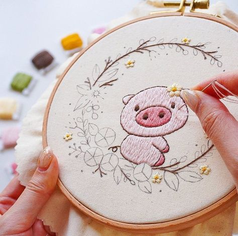 Pig Embroidery, Pig Pattern, Sheep Pattern, Pdf Embroidery Pattern, French Knot Stitch, Embroidery Workshop, Monkey Pattern, Embroidery Tips, Stitch Guide