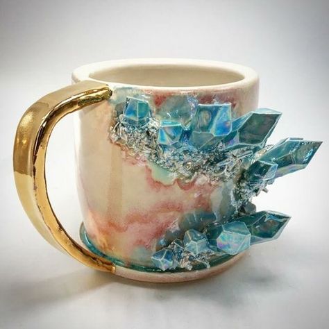 Geode Ceramics, Crystal Mugs, Crystal Mug, Havasu Falls, Resin Art Painting, Geode Art, Ceramics Pottery Art, Ceramics Ideas Pottery, Robot Concept Art