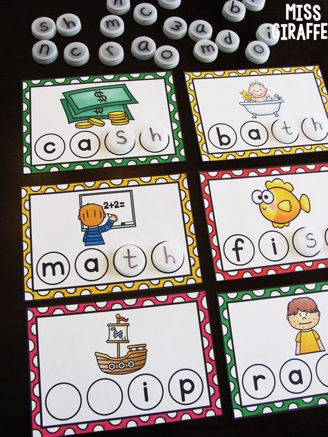 Digraphs Kindergarten, Digraph Games, Worksheets For First Grade, Activities For First Grade, Digraphs Activities, Blends And Digraphs, Phonics Sounds, First Grade Activities, Phonics Kindergarten