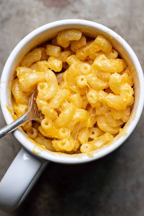 Microwave Mac n Cheese in a Mug for 1 Mug Mac N Cheese, Single Serve Mac And Cheese Recipe, Microwave Mac N Cheese, Mac And Cheese Mug, Mac And Cheese Microwave, Microwave Mac And Cheese, Shake And Bake Pork Chops, Bake Pork Chops, Shake And Bake Pork