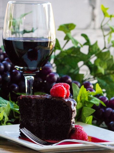 A decadent Dark Chocolate Red Wine Cake enhanced with a sweet Red Wine Raspberry Sauce, for a dessert that is simple but elegant. #SundaySupper Red Wine Cheesecake, Cake And Wine, Wine And Cake Aesthetic, Red Wine Theme Cake, Chocolate Wine Cake, Chocolate Red Wine Cake, Food And Wine Chocolate Cake, Red Wine Chocolate Cake, Chocolate Cake Images