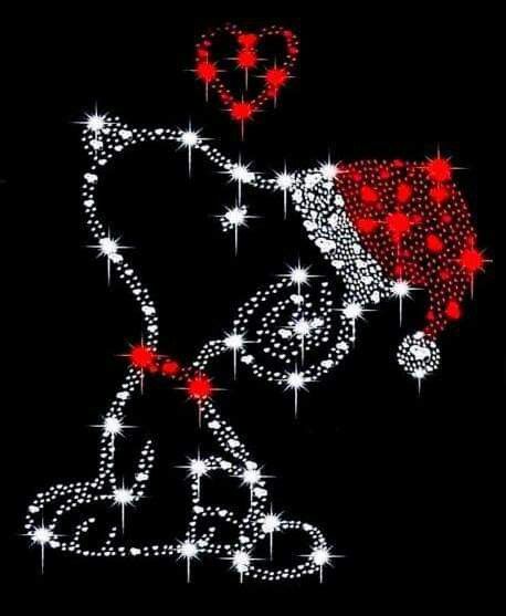 Bolo Snoopy, Christmas Snoopy, Snoopy Funny, Snoopy Images, Snoopy Wallpaper, Peanuts Christmas, Snoopy Pictures, Snoopy Love, Charlie Brown Christmas