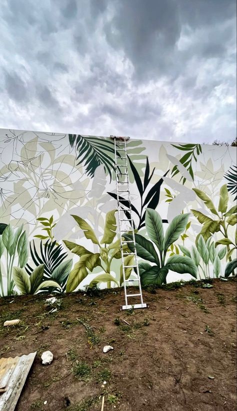 Vine Mural, Selfie Wall Ideas, Garden Wall Painting, Outdoor Mural Ideas, Outdoor Wall Paint, Beginner Painting On Canvas, Mural Art Design, Selfie Wall, Mural Stencil