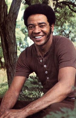 Bill Withers (1938-2020) - Find A Grave Memorial Ain't No Sunshine, Bill Withers, Lean On Me, Soul Singers, 70s Music, Lean On, Lenny Kravitz, Black Music, I Love Music