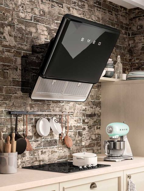 Black Smeg, Kitchen Island Range Hood, Smeg Kitchen Appliances, Kitchen Hood Ideas, Kitchen Hood Design, Smeg Kitchen, Smeg Appliances, Kitchen Appliance Storage, Kitchen Range Hood