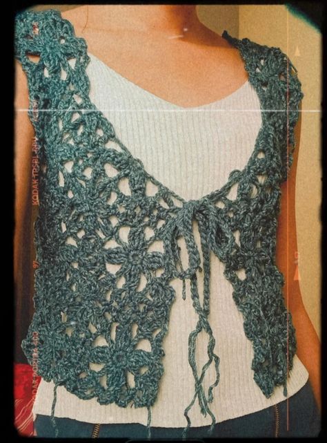 70s Crochet Vest Pattern, Lace Flower Granny Square, Crochet 70s Vest, Crochet Square Vest, Vintage Crochet Top, 70s Crochet Vest, Mesh Granny Square, Lace Granny Square Crochet, Crochet Tie Front Vest