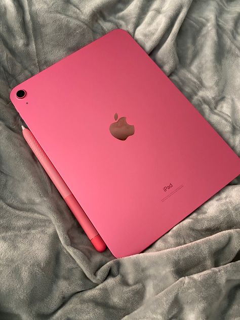 iPad 
Pink iPad
Ipad aesthetic 
iPad Home Screen Ipad 10th Generation Pink, Apple Ipad 10th Generation, Ipad 10th Generation, Ipad Essentials, Pink Lifestyle, First Youtube Video Ideas, Ipad Kids, Iphone Obsession, Pink Apple