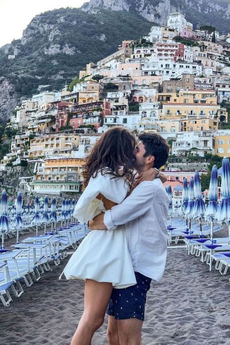 Honeymoon destinations Love In Italy Aesthetic, Positano Engagement, Costa Amalfi, Almafi Coast Italy, Positano Italy Amalfi Coast, Positano Beach, Manifesting Board, Holding Each Other, Amalfi Coast Travel