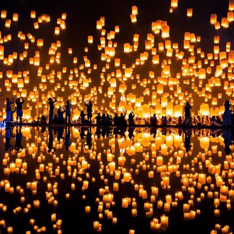 Haraibsa Travels Ltd on Instagram: “Yee Peng (Yi Peng’) Festival in Chiang Mai is a Lantern Festival, during which Monks at Wat Phan Tao, a wooden temple in the old walled…” Yi Peng Lantern Festival, Single Lens Reflex Camera, Wooden Temple, Chiangmai Thailand, Reflex Camera, Lantern Festival, Old Wall, Chiang Mai, Tao