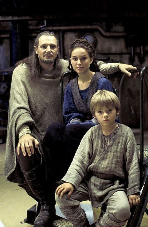 Star Wars Episode I Jake Lloyd, Star Wars Meme, Star Wars Padme, Star Wars Cast, Phantom Menace, Star Wars Film, Liam Neeson, The Phantom Menace, Star Wars Images