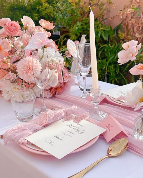 Slide to see butterflies flutter, bringing joy with their whimsical flight, a delightful sight at the butterfly themed baby shower tablescape created by us 🦋 👉 DMs to sprinkle some magic on your next event! #eventdecor #babyshower #picnictable #tablescape #babyshowerideas Paris Theme Baby Shower Ideas, Tea Party Themed Baby Shower Ideas, Table Setting Baby Shower, Baby Shower Floral Theme, Baby Shower Butterfly Theme, Princess Baby Shower Theme, Butterfly Baby Shower Ideas, Birthday Tablescape, Butterfly Baby Shower Cake