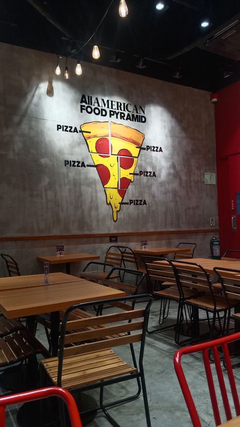 Pizza Restaurant Design Interior Ideas, Pizza Hut Restaurant, Pizza Store, Pizzeria Design, Pizza Branding, Local Pizza, Pizza Design, Pizza Restaurant, Italian Pizza