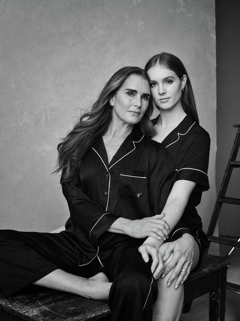 Brooke Shields Daughter, Hari Nef, Mother Daughter Photoshoot, Mother Daughter Photos, Chanel Iman, Brooke Shields, Img Models, Vogue Japan, Victorias Secret Models