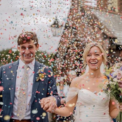 Confetti & Dried Flowers UK | What an awesome shot of Jenny and Mike💖 Our Pastel Rainbow Confetti is so pretty🌈 True Story Photos captured their confetti moment… | Instagram Confetti Aesthetic, Pastel Confetti, Confetti Photos, Rainbow Confetti, Flower Confetti, Light Blue Wedding, Pastel Flowers, Wedding Shots, Pastel Rainbow