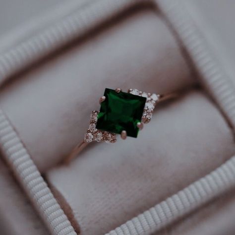 Green Wedding Ring Aesthetic, Green Wedding Rings, Spooky Wedding, Teal Vans, Ring Aesthetic, Royal Elite, Rina Kent, Emerald Wedding Rings, Colored Diamond Rings