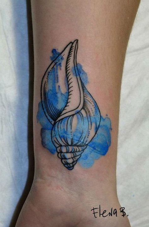 37 Unique Shell Tattoo Design Ideas Sea Life Tattoos, Shell Tattoo, Rare Tattoos, Hawaii Tattoos, Seashell Tattoos, Scar Cover Up, Shell Tattoos, Sea Tattoo, Special Tattoos